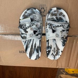 Crocs slides super cute